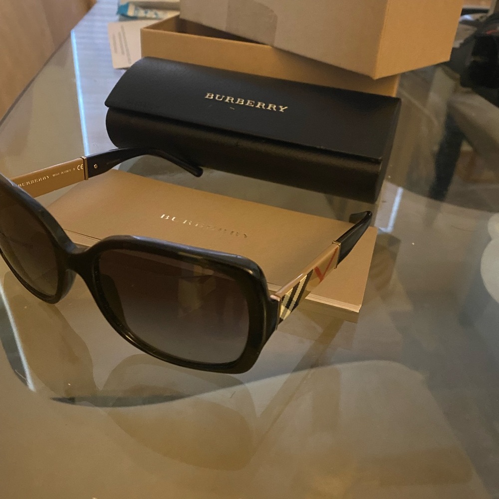 Burberry sunglasses Women - Picture 5 of 5